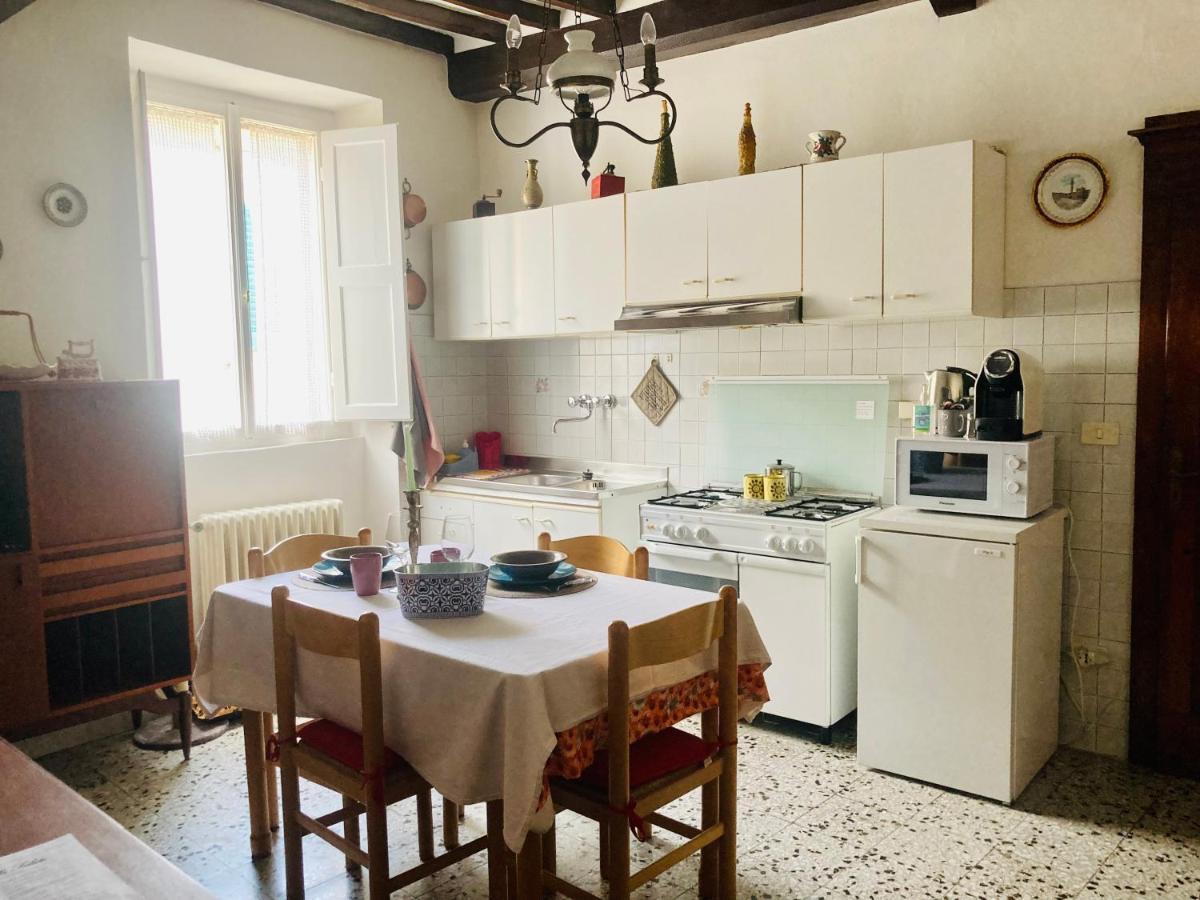 Casa Vacanze Beppina Кортона Екстериор снимка